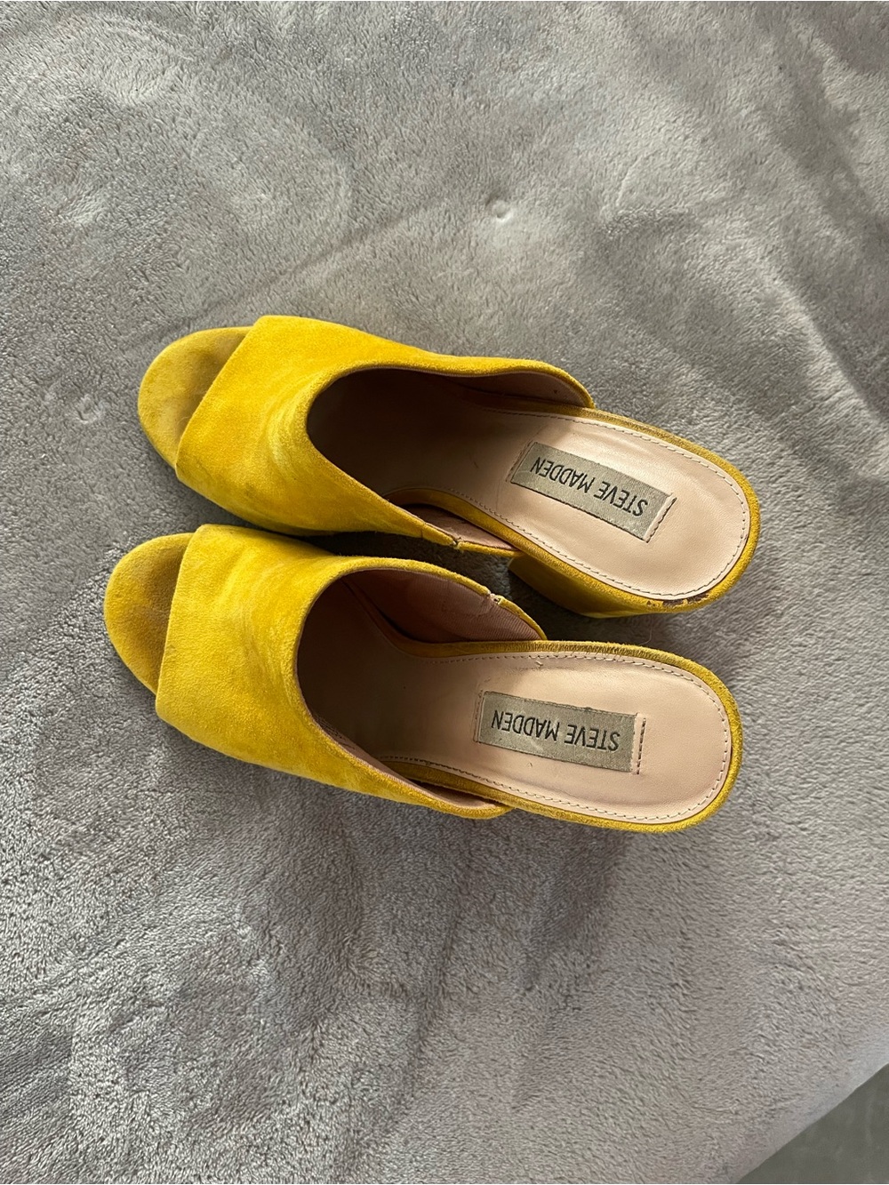 Steve Madden Bright Yellow Suede Open-Toe Mules